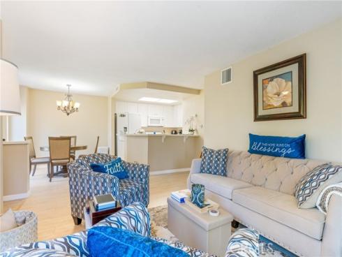 24352 Berrendo 4 , Laguna Hills, CA