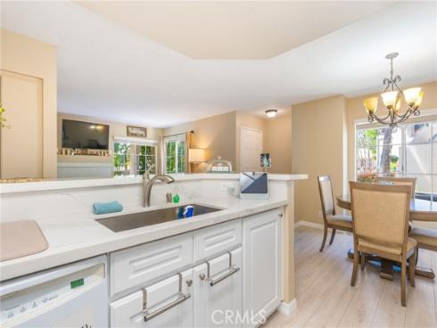 24352 Berrendo 4 , Laguna Hills, CA