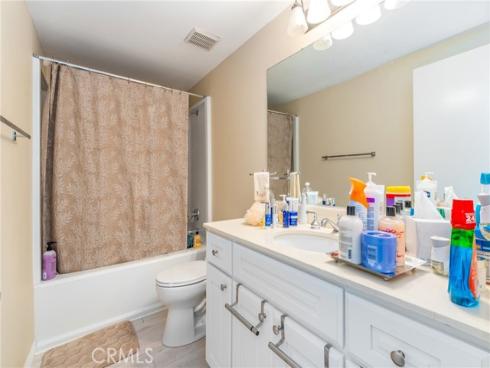 24352 Berrendo 4 , Laguna Hills, CA