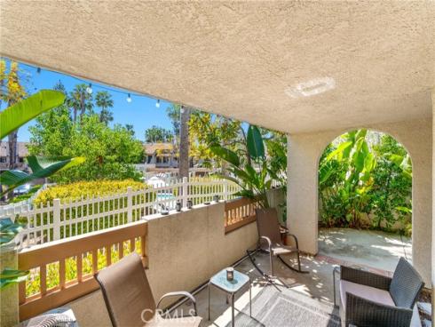 24352 Berrendo 4 , Laguna Hills, CA