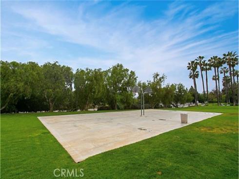 24352 Berrendo 4 , Laguna Hills, CA