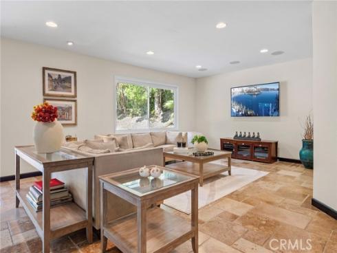 25171 Stageline Drive, Laguna Hills, CA