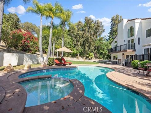 25171 Stageline Drive, Laguna Hills, CA