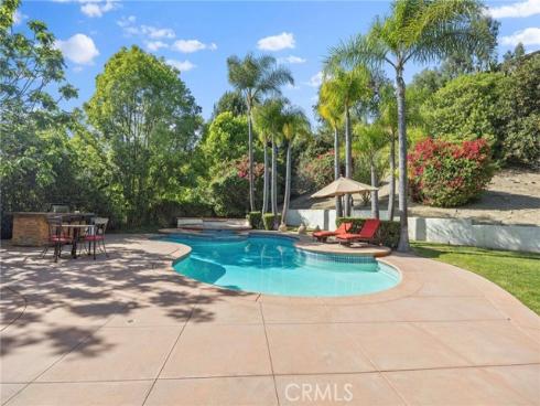 25171 Stageline Drive, Laguna Hills, CA