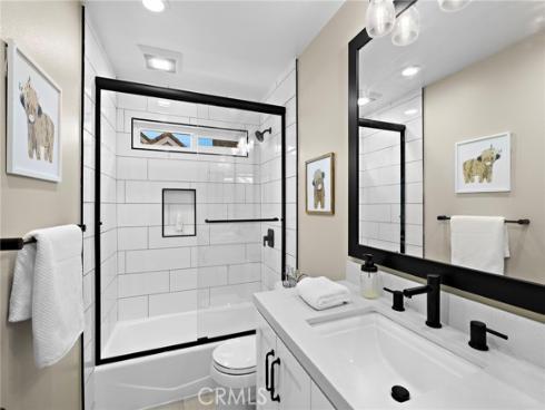 27562 Lost Trail Drive, Laguna Hills, CA