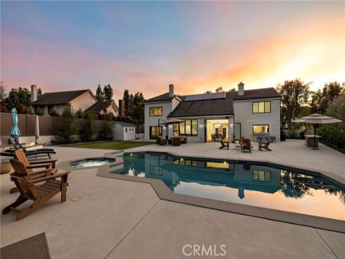 27562 Lost Trail Drive, Laguna Hills, CA