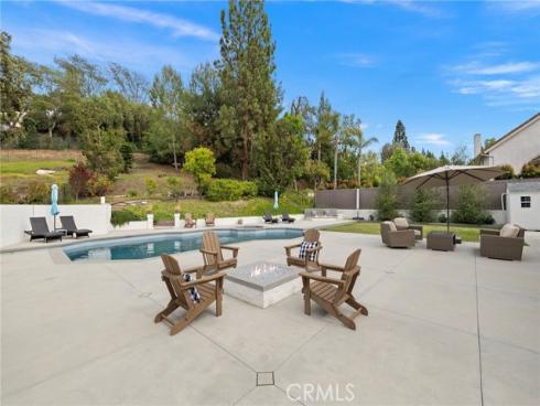27562 Lost Trail Drive, Laguna Hills, CA