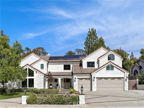 27562 Lost Trail Drive, Laguna Hills, CA