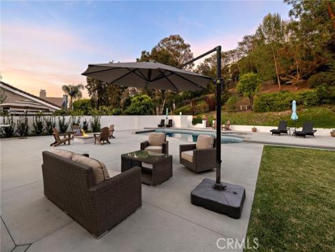 27562 Lost Trail Drive, Laguna Hills, CA