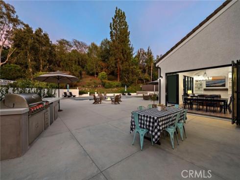 27562 Lost Trail Drive, Laguna Hills, CA