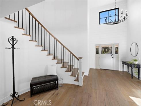 27562 Lost Trail Drive, Laguna Hills, CA