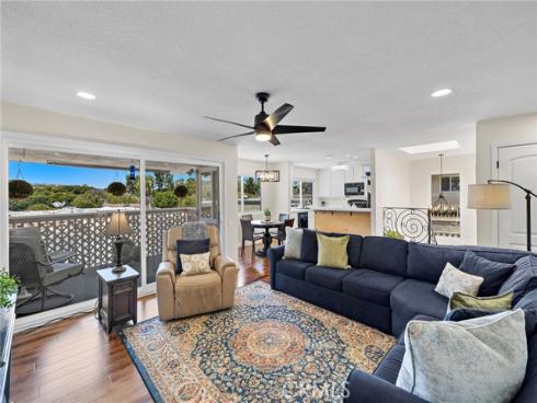 23382 Caminito Andreta 136 , Laguna Hills, CA