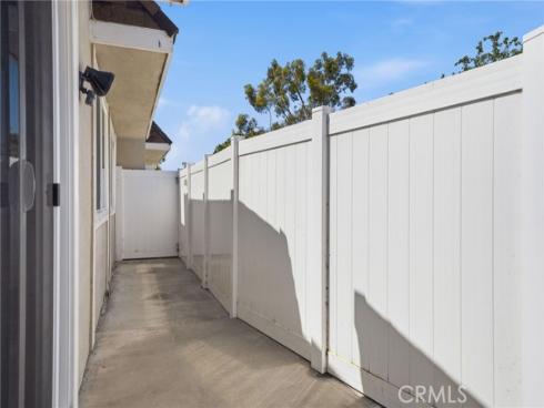 23455  Caminito Lazaro  , Laguna Hills, CA