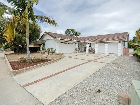 25532 Charlemagne
