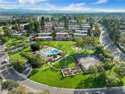 22196  Caminito Zaragoza  , Laguna Hills, CA