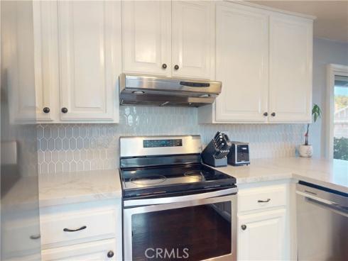 22332 Savona , Laguna Hills, CA