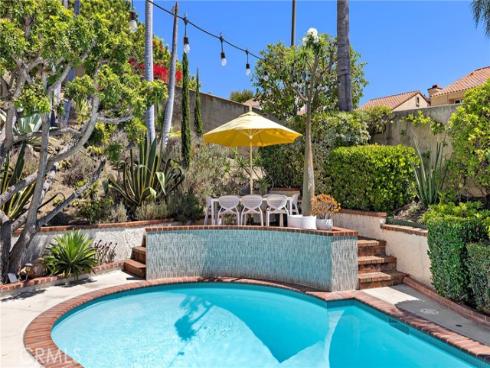 25962 Ernestine Court, Laguna Hills, CA