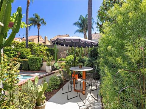 25962 Ernestine Court, Laguna Hills, CA