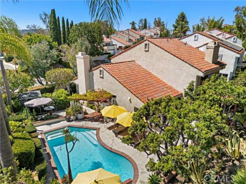 25962 Ernestine Court, Laguna Hills, CA