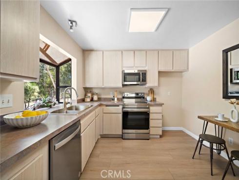 22212 Caminito Vino , Laguna Hills, CA