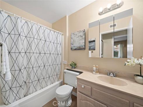 22212 Caminito Vino , Laguna Hills, CA