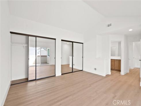17  Rocky Creek  , Laguna Hills, CA