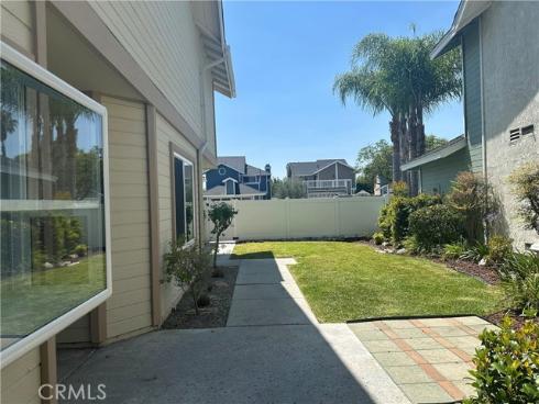 17  Rocky Creek  , Laguna Hills, CA