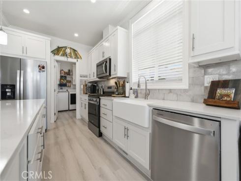 23301 Ridge Route #111 Drive, Laguna Hills, CA