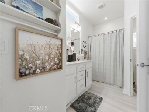 23301 Ridge Route #111 Drive, Laguna Hills, CA