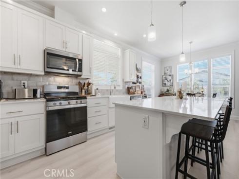 23301 Ridge Route #111 Drive, Laguna Hills, CA