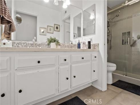 22891 Caminito Flores 131 , Laguna Hills, CA