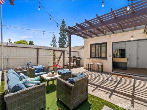 22891 Caminito Flores 131 , Laguna Hills, CA