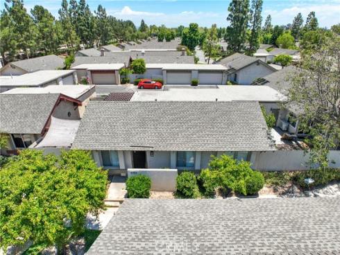 22891 Caminito Flores 131 , Laguna Hills, CA