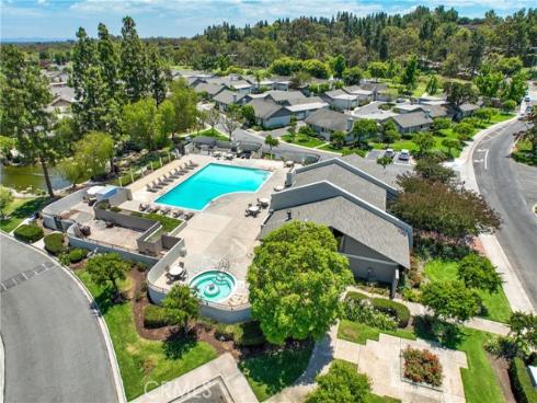 22891 Caminito Flores 131 , Laguna Hills, CA
