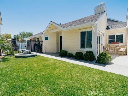 8 Laurel Creek , Laguna Hills, CA