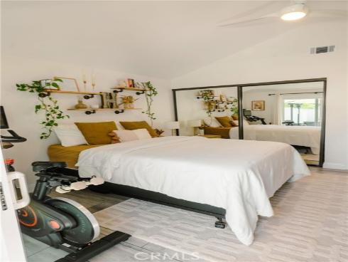 8 Laurel Creek , Laguna Hills, CA