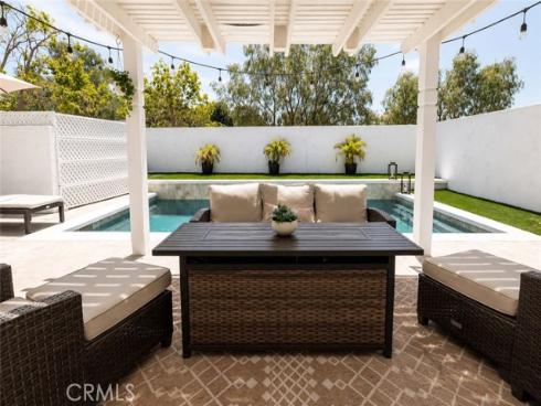 8 Laurel Creek , Laguna Hills, CA