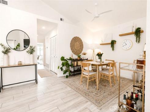 8 Laurel Creek , Laguna Hills, CA