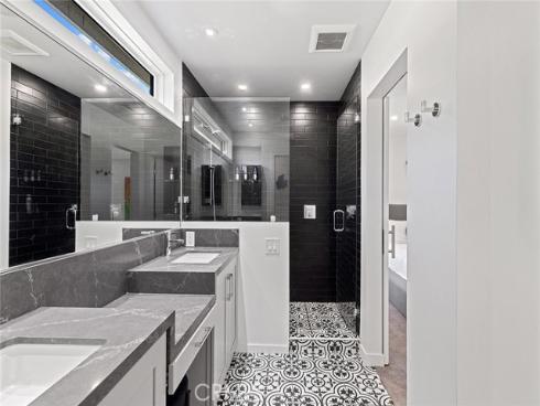 24852 Buckboard Lane, Laguna Hills, CA