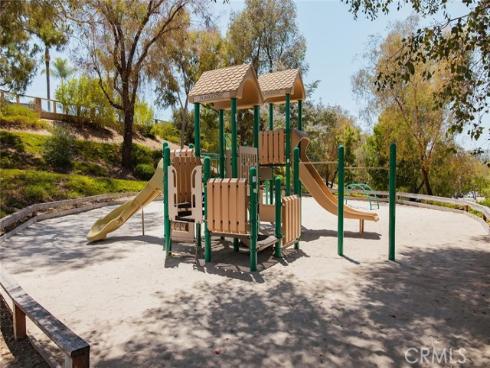 24852 Buckboard Lane, Laguna Hills, CA