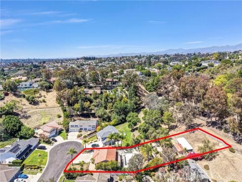 26576  Stetson  , Laguna Hills, CA