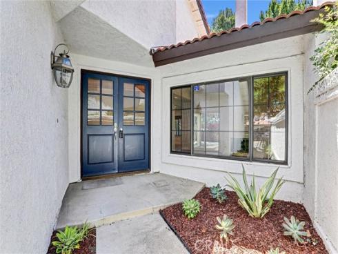 6 Shadow Hill , Laguna Hills, CA