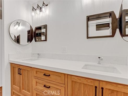 6 Shadow Hill , Laguna Hills, CA