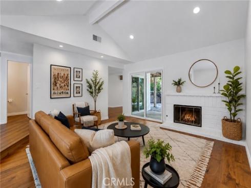 6 Shadow Hill , Laguna Hills, CA