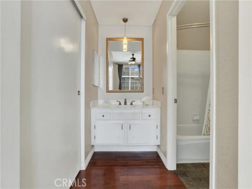 26075 Saratoga 129 Avenue, Laguna Hills, CA