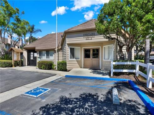 26075 Saratoga 129 Avenue, Laguna Hills, CA