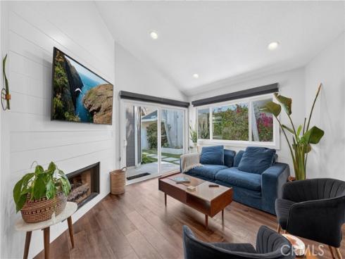 16 Deer Creek Lane, Laguna Hills, CA