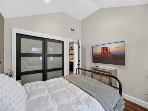 16 Deer Creek Lane, Laguna Hills, CA