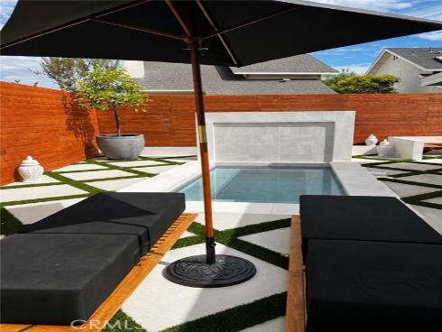 16 Deer Creek Lane, Laguna Hills, CA