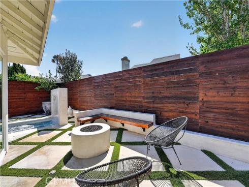 16 Deer Creek Lane, Laguna Hills, CA